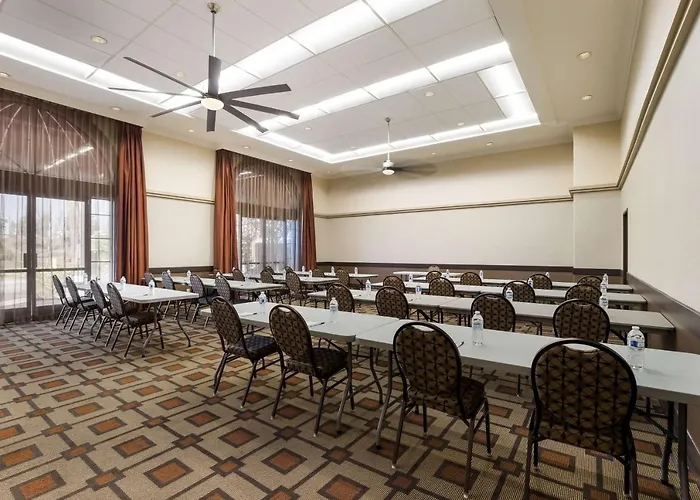 Best Western Escondido Hotel