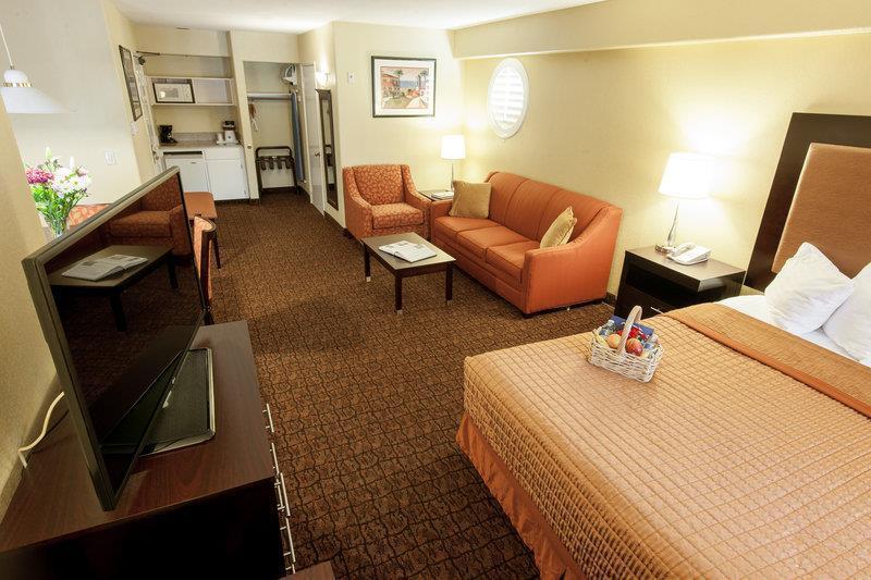 Western Hotel Escondido